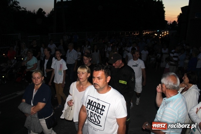 Zdjęcie w galerii na portalu naszraciborz.pl: Światowe Dni Młodzieży. Droga świata w Pogrzebieniu  wiadomości z regionu