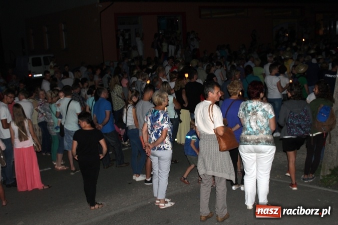 Zdjęcie w galerii na portalu naszraciborz.pl: Światowe Dni Młodzieży. Droga świata w Pogrzebieniu  wiadomości z regionu