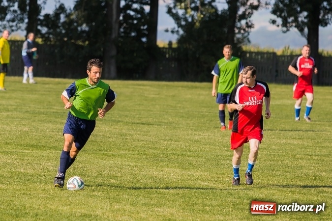 Zdjęcie w galerii na portalu naszraciborz.pl: Turniej oldbojów w Owsiszczach: Krzyżanowice z Pucharem Wójta wiadomości z regionu