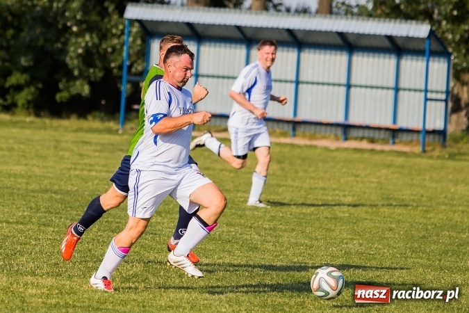 Zdjęcie w galerii na portalu naszraciborz.pl: Turniej oldbojów w Owsiszczach: Krzyżanowice z Pucharem Wójta wiadomości z regionu