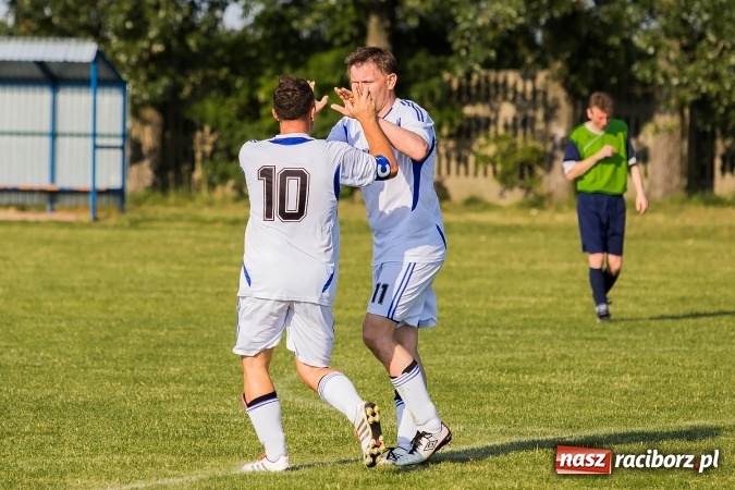 Zdjęcie w galerii na portalu naszraciborz.pl: Turniej oldbojów w Owsiszczach: Krzyżanowice z Pucharem Wójta wiadomości z regionu