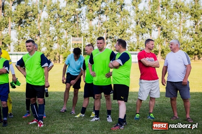 Zdjęcie w galerii na portalu naszraciborz.pl: Turniej oldbojów w Owsiszczach: Krzyżanowice z Pucharem Wójta wiadomości z regionu