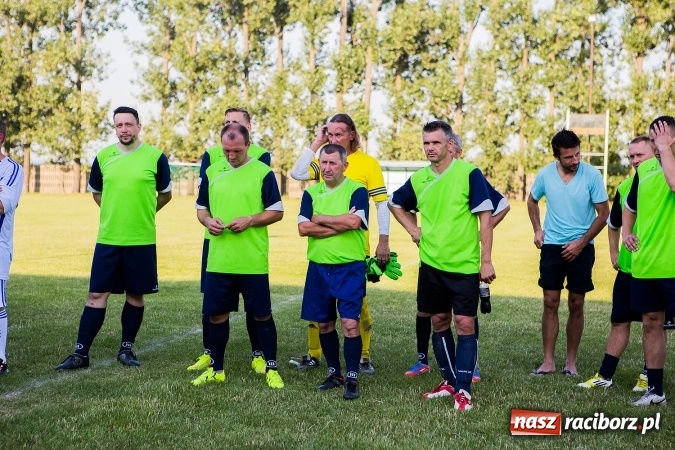 Zdjęcie w galerii na portalu naszraciborz.pl: Turniej oldbojów w Owsiszczach: Krzyżanowice z Pucharem Wójta wiadomości z regionu