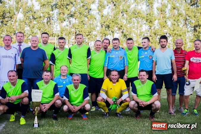 Zdjęcie w galerii na portalu naszraciborz.pl: Turniej oldbojów w Owsiszczach: Krzyżanowice z Pucharem Wójta wiadomości z regionu