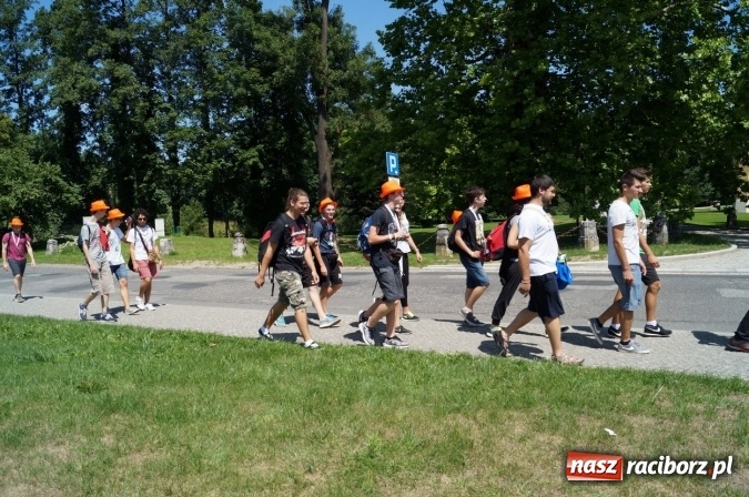 Zdjęcie w galerii na portalu naszraciborz.pl: Samborowice sercem z pielgrzymami z Włoch wiadomości z regionu