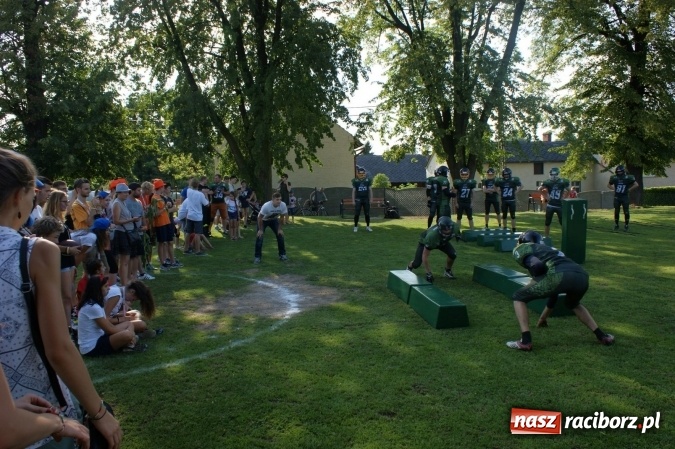 Zdjęcie w galerii na portalu naszraciborz.pl: Samborowice sercem z pielgrzymami z Włoch wiadomości z regionu