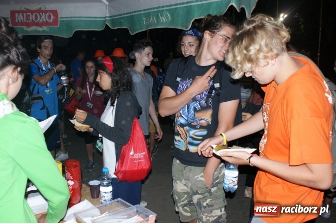 Zdjęcie w galerii na portalu naszraciborz.pl: Samborowice sercem z pielgrzymami z Włoch wiadomości z regionu