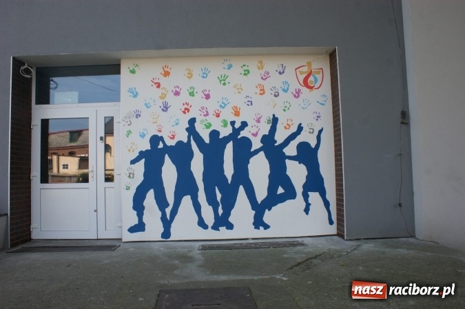 Zdjęcie w galerii na portalu naszraciborz.pl: Samborowice sercem z pielgrzymami z Włoch wiadomości z regionu