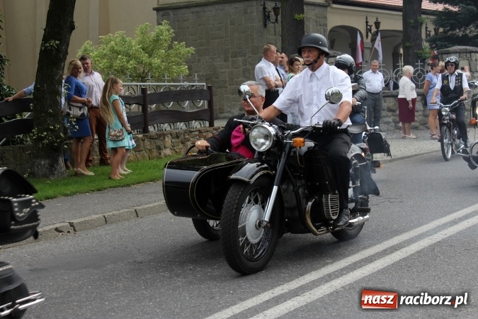 Zdjęcie w galerii na portalu naszraciborz.pl: Korowód motocyklowy w Pogrzebieniu wiadomości z regionu