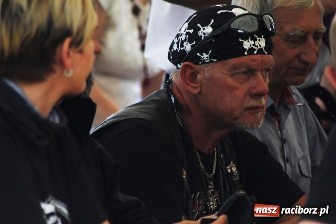 Zdjęcie w galerii na portalu naszraciborz.pl: Korowód motocyklowy w Pogrzebieniu wiadomości z regionu