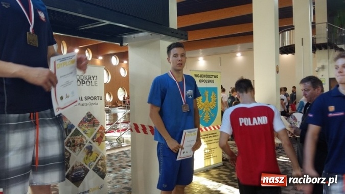 Zdjęcie w galerii na portalu naszraciborz.pl: Pływanie. Medale raciborzan na zakończenie sezonu wiadomości z regionu