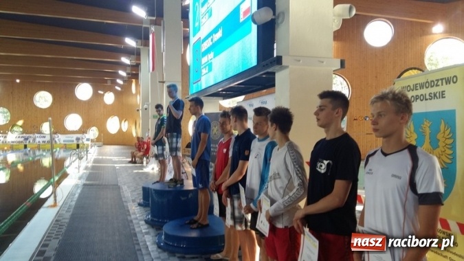 Zdjęcie w galerii na portalu naszraciborz.pl: Pływanie. Medale raciborzan na zakończenie sezonu wiadomości z regionu