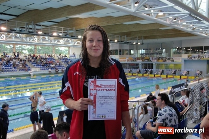 Zdjęcie w galerii na portalu naszraciborz.pl: Pływanie. Medale raciborzan na zakończenie sezonu wiadomości z regionu