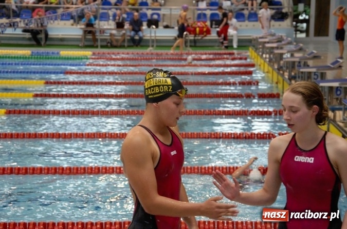 Zdjęcie w galerii na portalu naszraciborz.pl: Pływanie. Medale raciborzan na zakończenie sezonu wiadomości z regionu