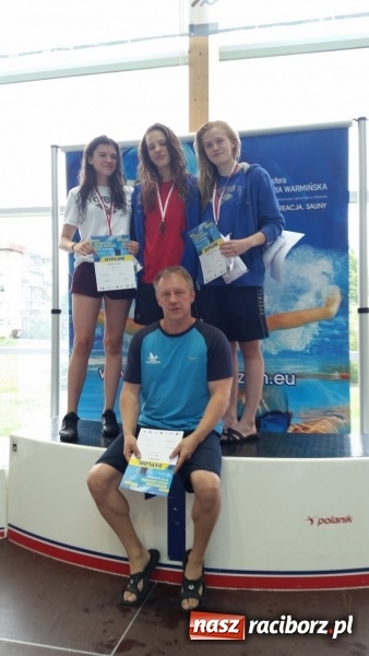 Zdjęcie w galerii na portalu naszraciborz.pl: Pływanie. Medale raciborzan na zakończenie sezonu wiadomości z regionu