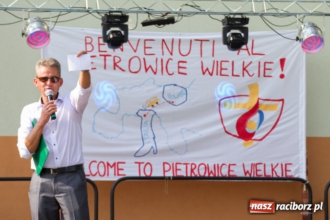 Zdjęcie w galerii na portalu naszraciborz.pl: Światowe Dni Młodzieży. Festyn rodzinny w Pietrowicach Wielkich wiadomości z regionu