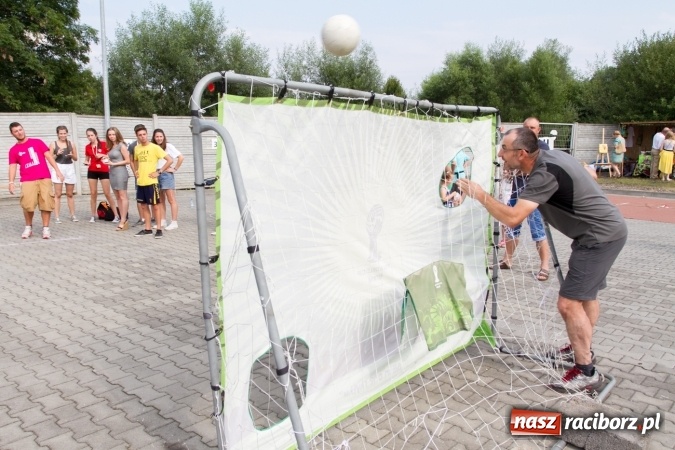 Zdjęcie w galerii na portalu naszraciborz.pl: Światowe Dni Młodzieży. Festyn rodzinny w Pietrowicach Wielkich wiadomości z regionu