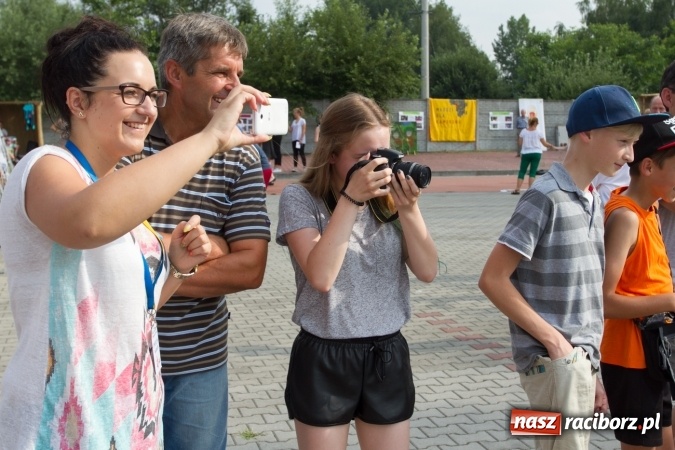 Zdjęcie w galerii na portalu naszraciborz.pl: Światowe Dni Młodzieży. Festyn rodzinny w Pietrowicach Wielkich wiadomości z regionu