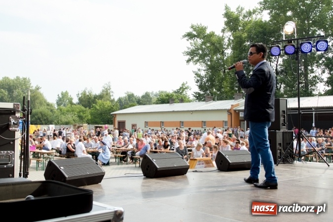 Zdjęcie w galerii na portalu naszraciborz.pl: Światowe Dni Młodzieży. Festyn rodzinny w Pietrowicach Wielkich wiadomości z regionu