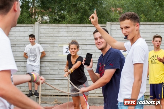 Zdjęcie w galerii na portalu naszraciborz.pl: Światowe Dni Młodzieży. Festyn rodzinny w Pietrowicach Wielkich wiadomości z regionu