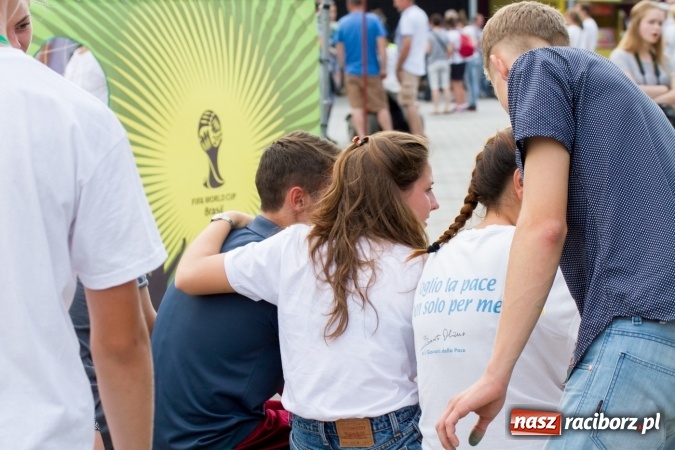 Zdjęcie w galerii na portalu naszraciborz.pl: Światowe Dni Młodzieży. Festyn rodzinny w Pietrowicach Wielkich wiadomości z regionu