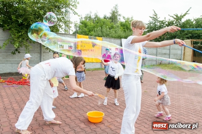 Zdjęcie w galerii na portalu naszraciborz.pl: Światowe Dni Młodzieży. Festyn rodzinny w Pietrowicach Wielkich wiadomości z regionu
