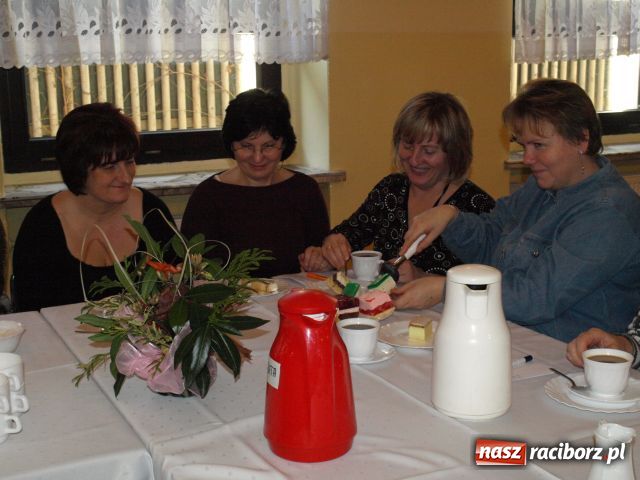 Zdjęcie w galerii na portalu naszraciborz.pl: Spotkanie kulinarne Przetwory z bani wiadomości z regionu