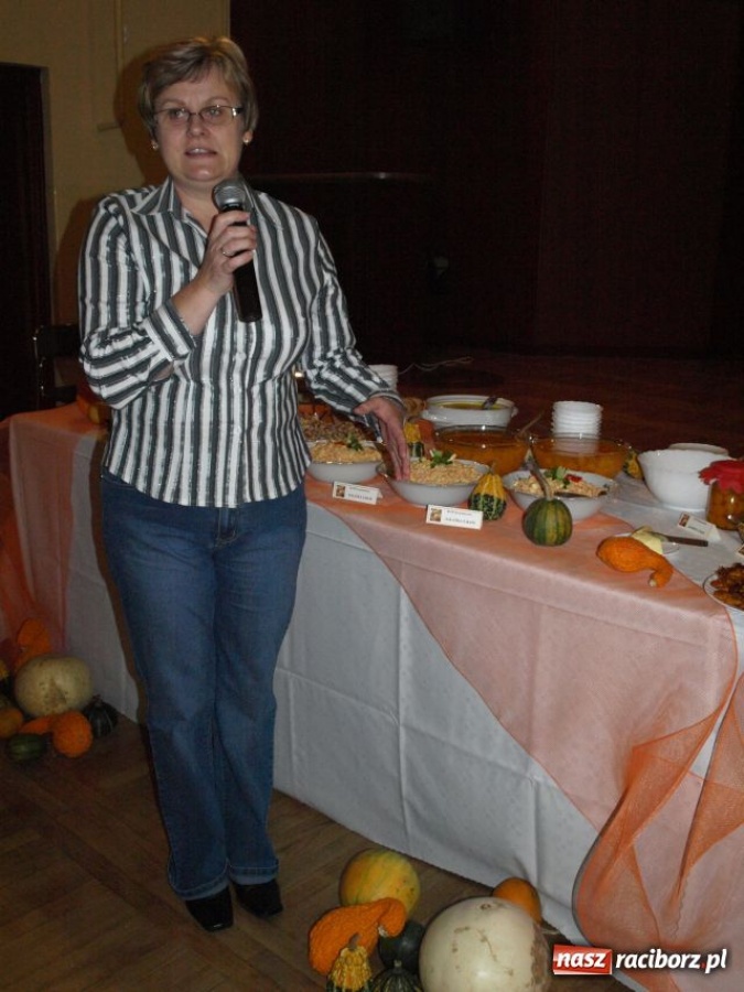 Zdjęcie w galerii na portalu naszraciborz.pl: Spotkanie kulinarne Przetwory z bani wiadomości z regionu