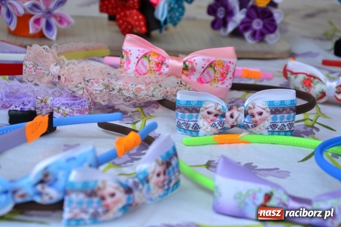 Zdjęcie w galerii na portalu naszraciborz.pl: Światowe Dni Młodzieży na Zamku Piastowskim w Raciborzu - koncertowały Armia Dzieci i Przecinek  wiadomości z regionu