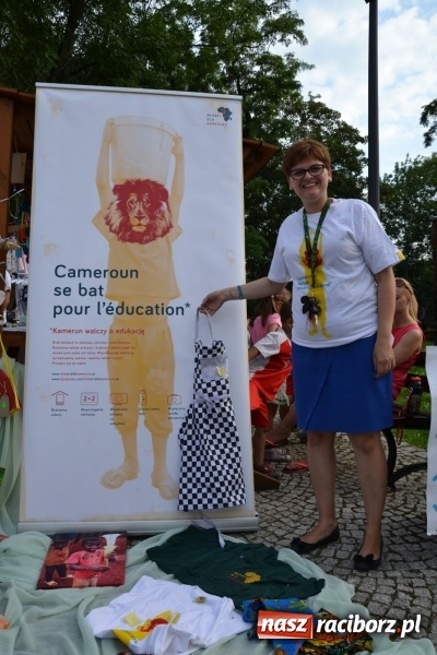 Zdjęcie w galerii na portalu naszraciborz.pl: Światowe Dni Młodzieży na Zamku Piastowskim w Raciborzu - koncertowały Armia Dzieci i Przecinek  wiadomości z regionu