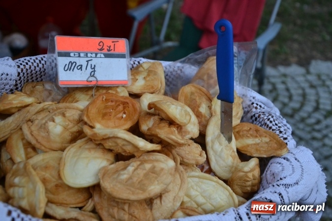 Zdjęcie w galerii na portalu naszraciborz.pl: Światowe Dni Młodzieży na Zamku Piastowskim w Raciborzu - koncertowały Armia Dzieci i Przecinek  wiadomości z regionu