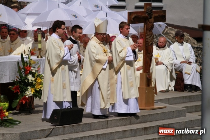 Zdjęcie w galerii na portalu naszraciborz.pl: Dzień Wspólnoty na Górze Św. Anny i spotkanie w Opolu wiadomości z regionu