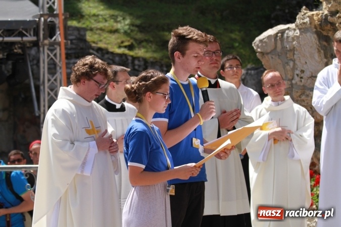 Zdjęcie w galerii na portalu naszraciborz.pl: Dzień Wspólnoty na Górze Św. Anny i spotkanie w Opolu wiadomości z regionu