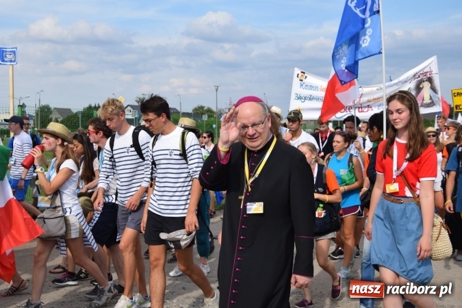 Zdjęcie w galerii na portalu naszraciborz.pl: Dzień Wspólnoty na Górze Św. Anny i spotkanie w Opolu wiadomości z regionu