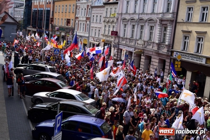 Zdjęcie w galerii na portalu naszraciborz.pl: Dzień Wspólnoty na Górze Św. Anny i spotkanie w Opolu wiadomości z regionu