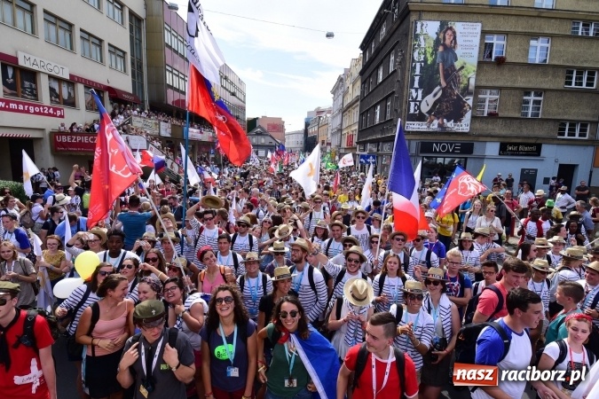 Zdjęcie w galerii na portalu naszraciborz.pl: Dzień Wspólnoty na Górze Św. Anny i spotkanie w Opolu wiadomości z regionu