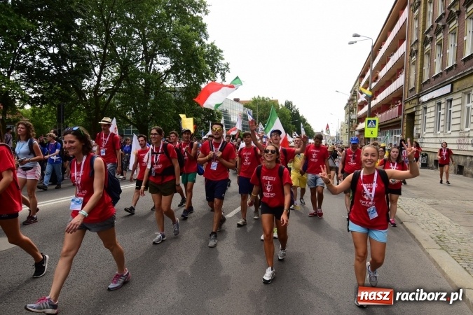 Zdjęcie w galerii na portalu naszraciborz.pl: Dzień Wspólnoty na Górze Św. Anny i spotkanie w Opolu wiadomości z regionu