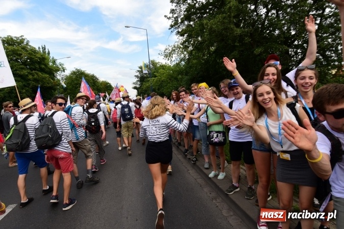 Zdjęcie w galerii na portalu naszraciborz.pl: Dzień Wspólnoty na Górze Św. Anny i spotkanie w Opolu wiadomości z regionu