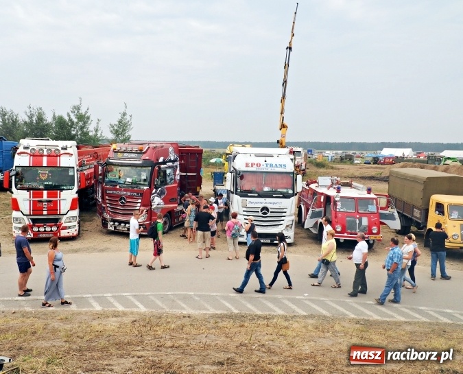 Zdjęcie w galerii na portalu naszraciborz.pl: Tłumy na zlocie Master Truck 2016 wiadomości z regionu