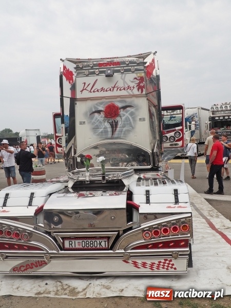 Zdjęcie w galerii na portalu naszraciborz.pl: Tłumy na zlocie Master Truck 2016 wiadomości z regionu