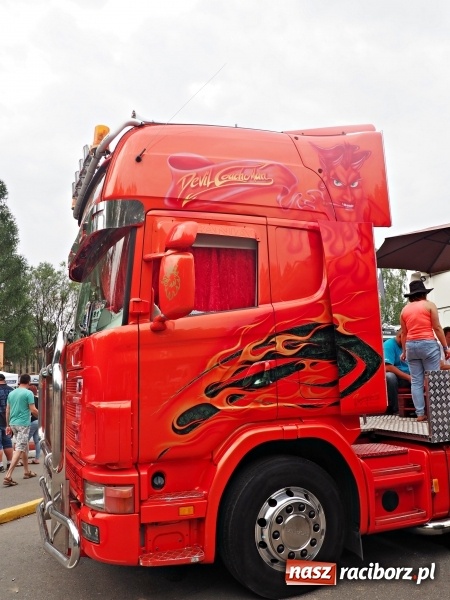 Zdjęcie w galerii na portalu naszraciborz.pl: Tłumy na zlocie Master Truck 2016 wiadomości z regionu