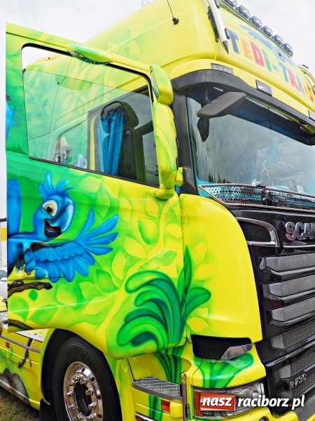 Zdjęcie w galerii na portalu naszraciborz.pl: Tłumy na zlocie Master Truck 2016 wiadomości z regionu