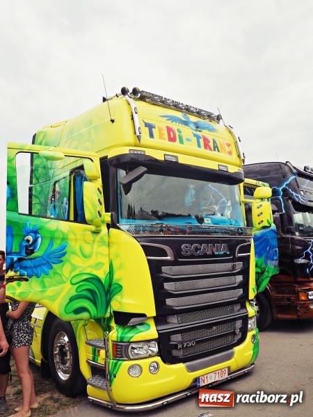 Zdjęcie w galerii na portalu naszraciborz.pl: Tłumy na zlocie Master Truck 2016 wiadomości z regionu