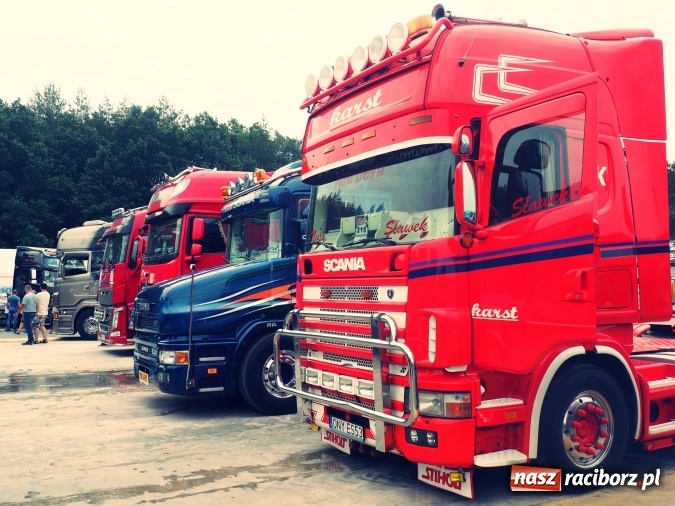 Zdjęcie w galerii na portalu naszraciborz.pl: Tłumy na zlocie Master Truck 2016 wiadomości z regionu