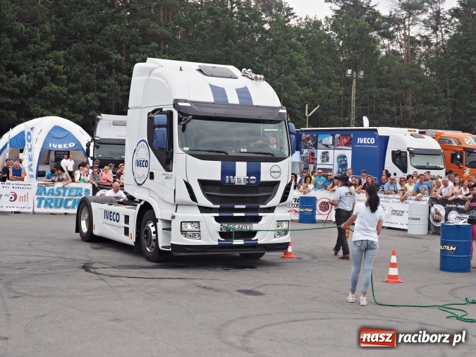 Zdjęcie w galerii na portalu naszraciborz.pl: Tłumy na zlocie Master Truck 2016 wiadomości z regionu