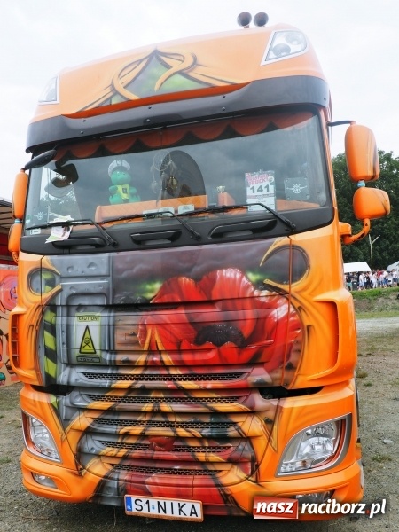Zdjęcie w galerii na portalu naszraciborz.pl: Tłumy na zlocie Master Truck 2016 wiadomości z regionu