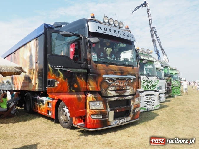 Zdjęcie w galerii na portalu naszraciborz.pl: Tłumy na zlocie Master Truck 2016 wiadomości z regionu