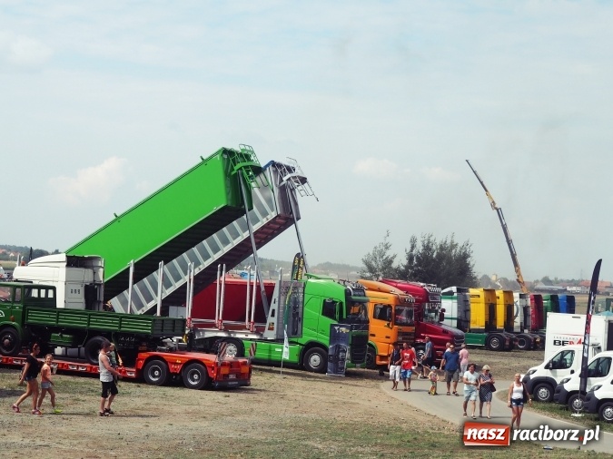Zdjęcie w galerii na portalu naszraciborz.pl: Tłumy na zlocie Master Truck 2016 wiadomości z regionu