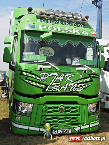 Zdjęcie w galerii na portalu naszraciborz.pl: Tłumy na zlocie Master Truck 2016 wiadomości z regionu