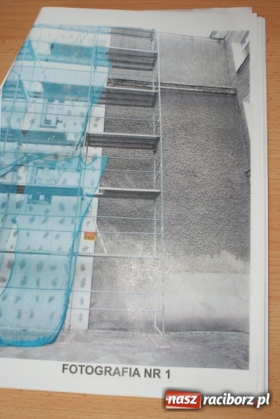 Zdjęcie w galerii na portalu naszraciborz.pl: Poważne błędy przy modernizacji budynk&oacute;w przy ul. Czekoladowej? List Czytelnika i odpowiedź MZB wiadomości z regionu